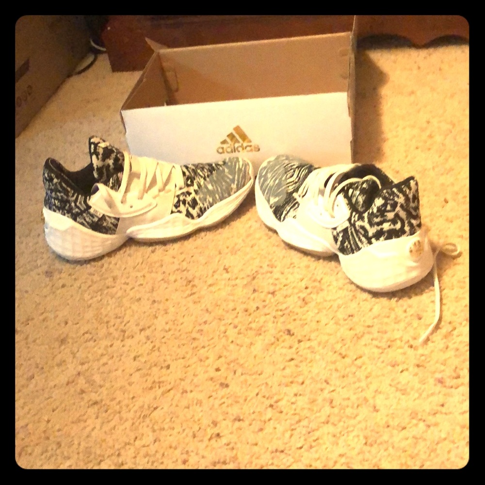 James harden vol.4 cookies and cream